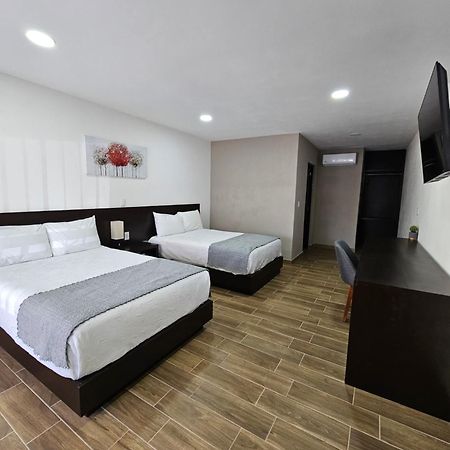 Hotel Ejecutivo Aeropuerto Alvaro Obregon エクステリア 写真