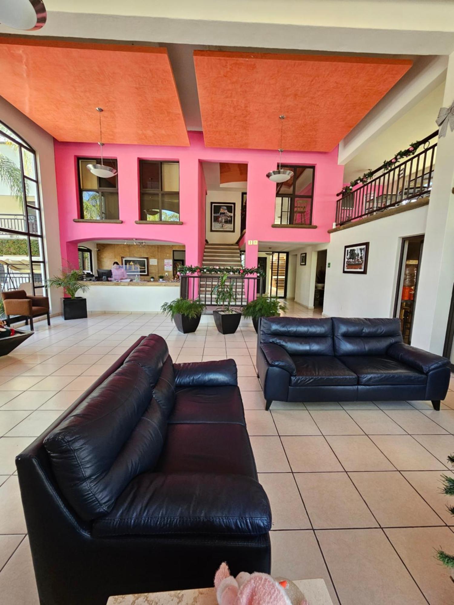 Hotel Ejecutivo Aeropuerto Alvaro Obregon エクステリア 写真