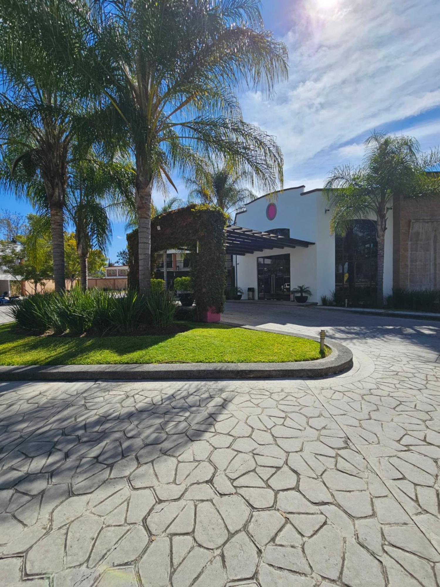 Hotel Ejecutivo Aeropuerto Alvaro Obregon エクステリア 写真